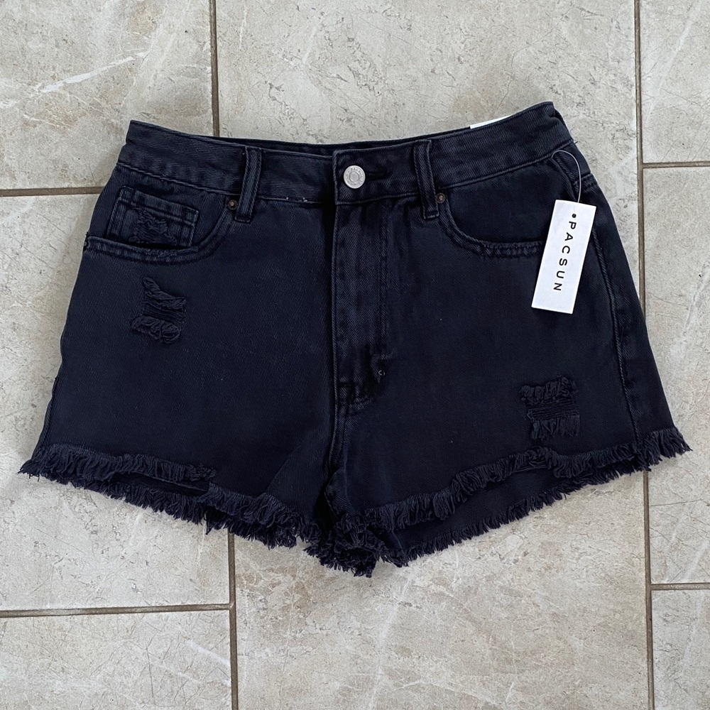 Pacsun NWT Black High Rise Festival Shorts 26”